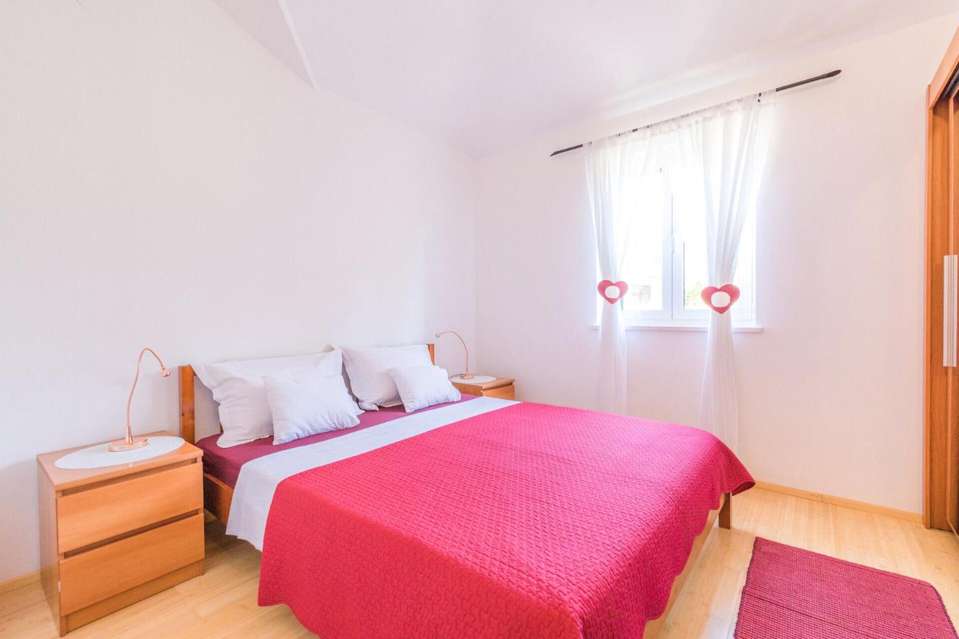 Apartments Seric ヴルボスカ エクステリア 写真