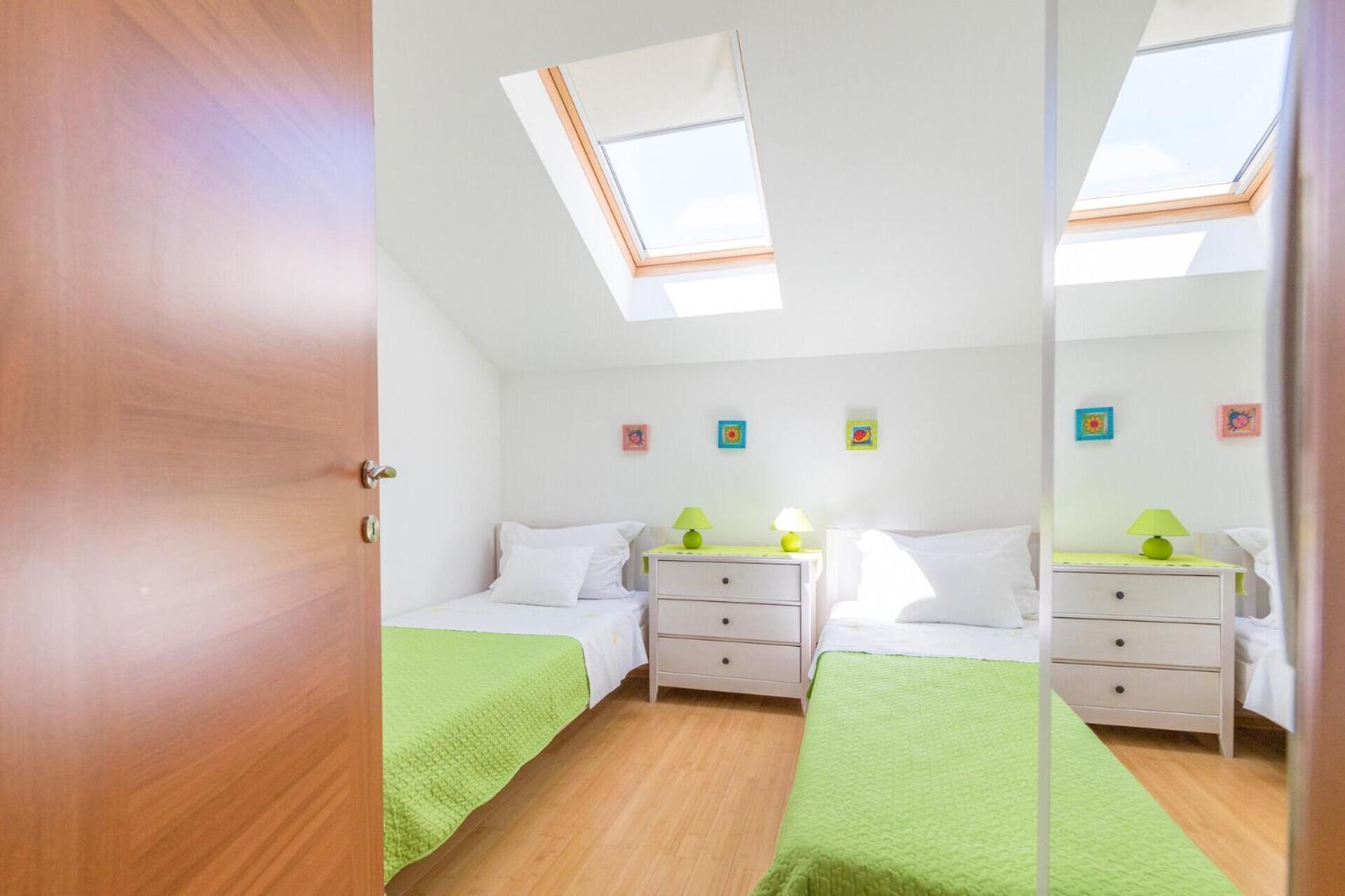 Apartments Seric ヴルボスカ エクステリア 写真